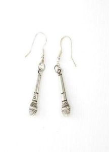 50Pair 925 Sterling Silver Fish Ear Hooks Earrings Alloy Microphone Music Eartrop Drop örhängen för kvinnor Fashion Jewelry Friendsh2887122