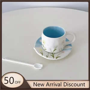Cups Saucers Moderne Kawaii Tea Tasse und Untertassen setzen personalisierte wiederverwendbare Kaffee Keramik Neuheit Design Tazas Desayuno Originales
