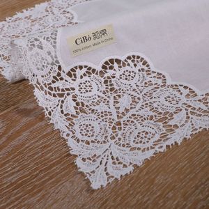 A007 White premium cotton lace handkerchiefs crochet hankies for womenladies wedding gift 240401