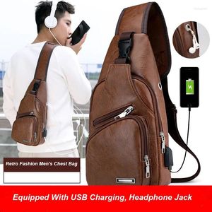 Borse da stoccaggio in pelle Borsa imbracatura Mens torace Spalla casual Crossbody Traveling zaino per escursioni con organizzazione della porta di ricarica USB