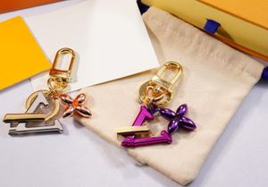 Designer Keychain Women v Letters Designe Designer Portafoglio topt Top Llavero Chiave Chain Men Flowle Jewelry Flower keyring Keychains Lanyards with Box