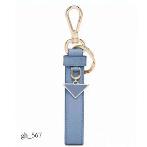 Lyxvarumärke Keychains Fashion Bag Pendant Men Women Car Key Chain Prad Keyring Designer Leather Keychain Mycket söta älskare Keychains Tillbehör 206