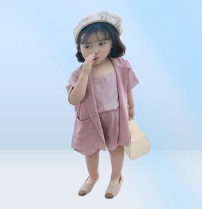 27t Moda Baby Girls 3pcs Suit de roupas infantis para crianças conjuntos de coletes sólidos tampos de manga curta Blazer casaco de verão Roupfits T20070719105984