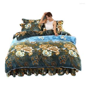 Bedding Sets Four-Piece Flannel Set High-End Light Luxury Thick Printed Milk Velvet Duvet Cover Sheet Pillowcase Warmth And Soft Suit