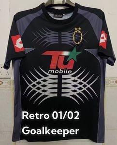 Retro 01/02 Juventus Futbol Formaları Kaleci Erkek Üniformaları Jersey Man Futbol Gömlekleri