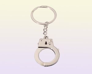 Simulering Handcuffs Metal Keychain Car Key Bottle Opener Män och kvinnor Keychain1012387