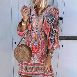 Urlaubskleid bequeme Boho -Schichtdesign über Knie Mode Ethnic Style Bohemia Retro Print Woman 240412