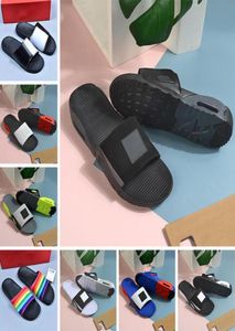 Cool Summer 90s mens womens slippers fashion slides triple black white grey outdoor flat flip flops beach el platform sandals 36201840