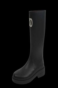 Kış 2022 Tasarımcı Botlar Kadınlar için kalın topuk taban ayak bileği lüks yağmur botları y22095674186