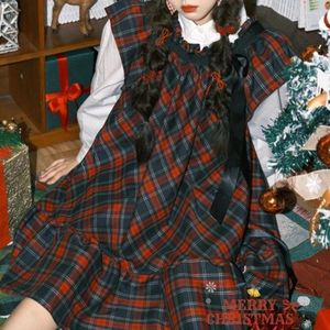 Lässige Kleider japanischer College -Stil süßer Vintage -Kleideranzug Frauen Weihnachten Kawaii Red Plaid Spaghetti -Gurt mit langem Ärmel Hemd