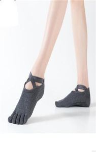 Yoga Çoraplar Dance Bipedal Spor Beş Parmak Çoraplar Profesyonel Antiskid Yoga Çoraplar Beş Ayak Parçaları Çapraz Boyut228U267W4234441