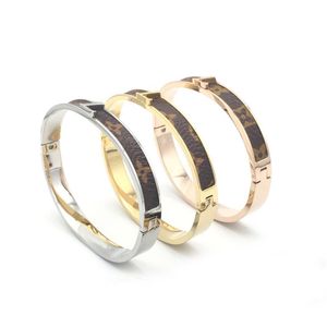 rostfritt stål inlagd äkta läder armband kvinnor äkta kohud charm armband designer guld pläterad herr armband fin smycken party daglig outfit gratis frakt