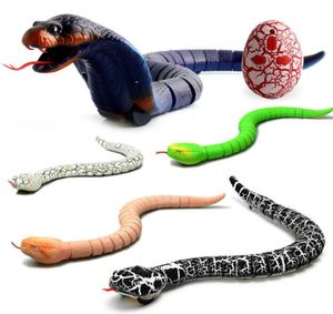Nowość RC Snake NaJa Cobra Viper Zdalne sterowanie robot Zabawa zwierząt z kablem USB Zabawny przerażający Boże Narodzenie Dzieci Prezent Y2003174533088