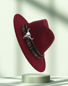 Unisex szeroki kowboj fedora hat bull head dekoracja mężczyzn Women Wool Feel Trilby Hazbler Hats Jazz Panama Caps8888405