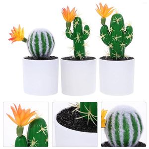 Kwiaty dekoracyjne 3 szt. Sztuczne kaktus Fałszywe dekoracje disted mini stołowy pulpit plastikowe rzemieślniki rośliny figurki