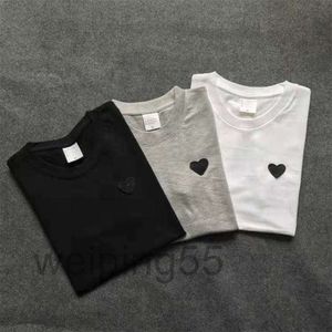 QRR9 23SS Designer brincar de camiseta comi coms des Garcons marca de moda de algodão Red Heart Borderyr tshirt feminino