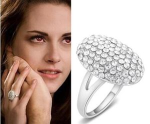 Europeisk och amerikansk vind Twilight Bella vigselring full av zinklegering Hand ornament4934525