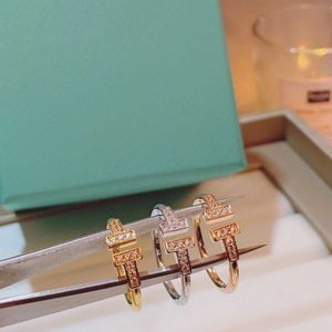 Designer original Tiffays High Edition Classic Double Tv Gold Diamond Simplicity Style Celebrity Same Silver Versatile Light Luxury Jewelry