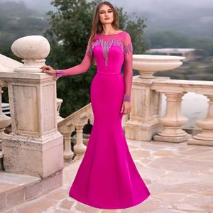 Fuchsia Perlen Mermaid Mutter der Braut Kleider Langarmes Hochzeit Gastkleid Satin bodenlange Batteau Ausschnitt Abendkleider