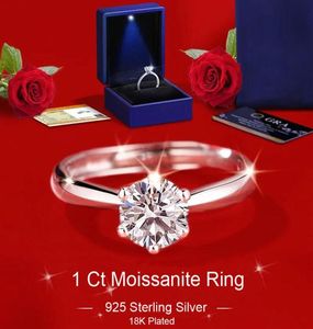 1ct Mulheres Moissanite Rings 925 Prata esterlina 18K Diamante de diamante Top Lady Wedding Ring Presente com caixa Fash8403358