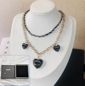 Stainless Steel Material Personalized Necklace Brand Designer Three Peach Heart Double Layer Necklaces Fashionable Charming Womens High Quality Necklace Box