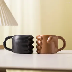 Mughes Ins Nordic Style Milk Coffee Cup Home Nicchia di colore solido con manico Ceramica del pugno per il torace femmina per inviare amicizia e colleghi