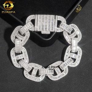 New Popular 18Mm Long Stick Bread Moissanite VVS Sier Men's Iced Cuban Chain Bracelet