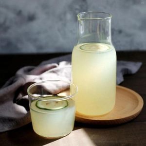 Coltelli da tavolo Posizionare il set da pranzo per tappetino per 4 caraffa con tumbler in vetro