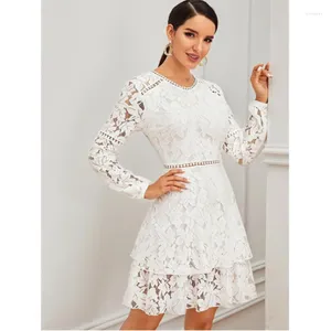 Casual Dresses European And American Women's Lace Mid Waist Slim Fit Temperament Commuting White Short Skirt Spliced Solid Color