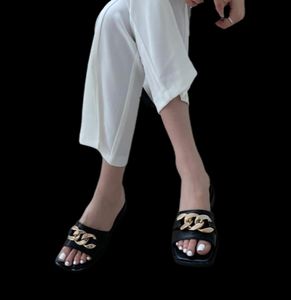 Summer New Gold Chain Slippers Slides Shoes Low Heel Open Toe Outdoor Flip Flops Sandals Comfy Casual Shoes Women Size42 Black5210804