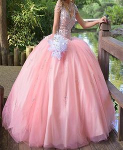 2018 New Stunning Puffy Ball Gown Quinceaneraドレスクリスタル15年間甘い16プラスサイズのページェントプロムパーティーガウン5434912