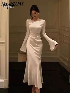 Long Flare Sleeve White O Neck Satin Maxi Dress Women Elegant Bodycon Fishtail Dresses Spring Chic Lady Night Party Vestidos 240412