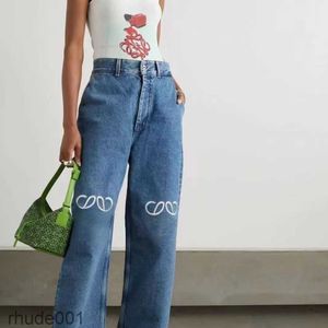 Designerinnen Frauen Mode Luxus loewewe Jeans Damen Jeans Faden ausgehöhlten Buchstaben Grafik Denim Hosen lässig Long gerade Denim Mode Sticker 0Me 0mey