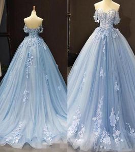 Sky Blue Quinceanera klänningar från axelspetsen Applique 2020 Sweep Train Custom Made Corset Back Sweet 16 Birthday Party Ball 4120077