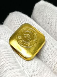 Miniature gold nugget fish tank landscape gift decoration not rusty spindle coin Western gold bar1468195