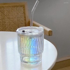 Vinglas med färgglad laserglaskopp som dricker kawaii mugg kaffe med halmvattenbägare glas för lock