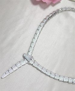 Moda Leisur Chokers Lady Women Brass 18K Gold Plated Definir Full Diamond Shape Chain Dinner Colares Skeleto8646287