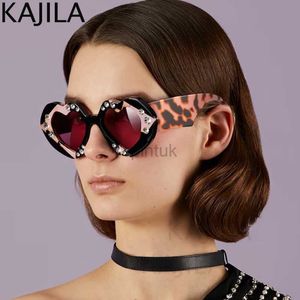 Солнцезащитные очки в форме сердца панк-солнцезащитные очки женщины 2024 Luxury Brand Designer Love Sun Glasses for Ladies Street Withrhinestoneseyewear 240412