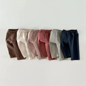 Pantaloni 2023 Autunno New Baby Sliose Pantaloni Solido bambino Pantaloni casual per ragazzi Pantaloni sportivi pantaloni Harem pantaloni abiti da bambino