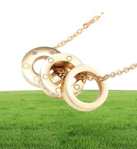 2021 Titanium Steel Silver Full Zircon Love Pendants Halsband Tre cirklar skruvmönster Kvinnor Rose Gold Par Jewelry Wedding G4396824