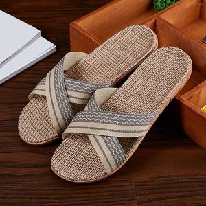 Talltor 2024 Summer Linen Beach Woman Stor storlek Hemskor Flip Flops Inomhus badrumsglas unisex -familj