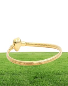 Charm Bracelets Jewelry Wholesale- Love Cz Diamond For 925 Sterling Sier Plated 18K Gold Heart Shaped Bone C9269363