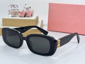 Óculos de sol para mulheres para verão Popular 94 AV Designer de moda elegante estilo ao ar livre UV400 Anti-ultravioleta Retro Acetato de acetato quadrado Estrutura completa Caixa aleatória