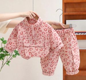 Pantolon Toddler Kız Kıyafetleri Setler Bahar Sonbahar Çocuklar Leopar Baskı Stand Yaka Fermuar Hoodies ve Pants Trailtsuits Butik Giysiler