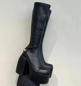 Designer Luxury Boot Naked Wolfe Spice Black Stretch Boots Omkrets Tyg Stretchfoder Sträcker övre material Hög häl P8004572
