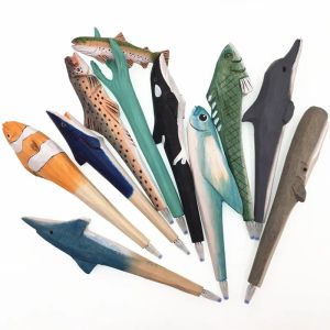 Cenas artesanais de caneta de madeira escultura de madeira Animal Pen Marine Life Series Gift Pen 10pcs/lote