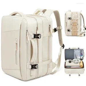 Backpack Casual Business Multi-Layer Design Independent Fach wiederaufladbare wasserdichte und kräftig-resistente multifunktionale Rucksäcke