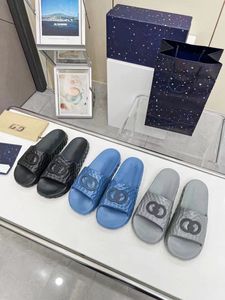 2023 Женский сплошной крюк и петля-петля Sling Sling Sandals Sports Smentals Sandals Женские сандалии дизайнерские обувь женская 10A35-45