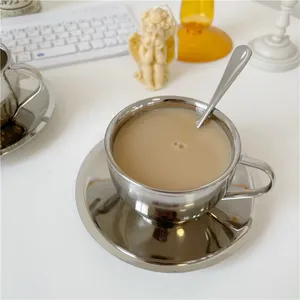 スプーンソーサーレトロ飲酒とエスプレッソラテ304ステンレススチールミルクティー用のダブルウォール壁の断熱コーヒーカップ