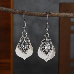 Dangle Ohrringe Böhmen Antiquitäten weißer Stein ethnischer Schmuck Silber Farbe handgefertigte Blume für Frauen